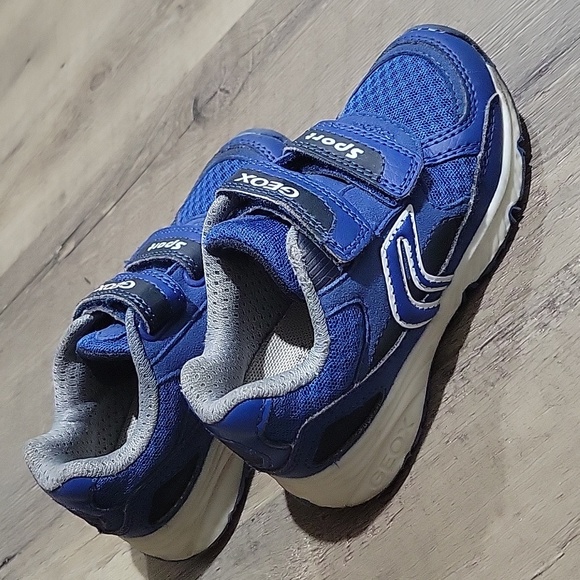 Toddler shoes - Picture 2 of 6